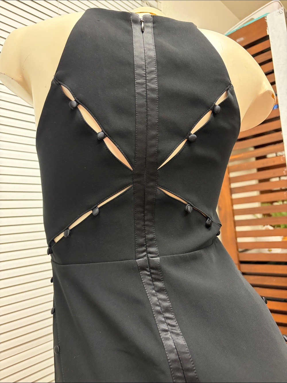 cinq a sept Black and White Dress Label Detail - Picture 5 of 5
